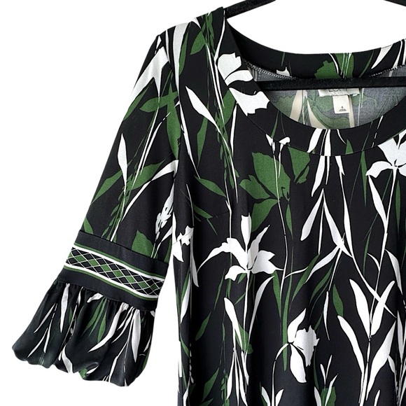 ANN TAYLOR LOFT | NWOT FLORAL BELL SLEEVE SHIFT DRESS BLACK WHITE GREEN | SIZE 6 - Picture 4 of 12